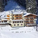 Hotel Panoramahotel Burgeck