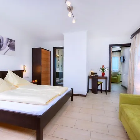 Hotel Panoramahotel Burgeck